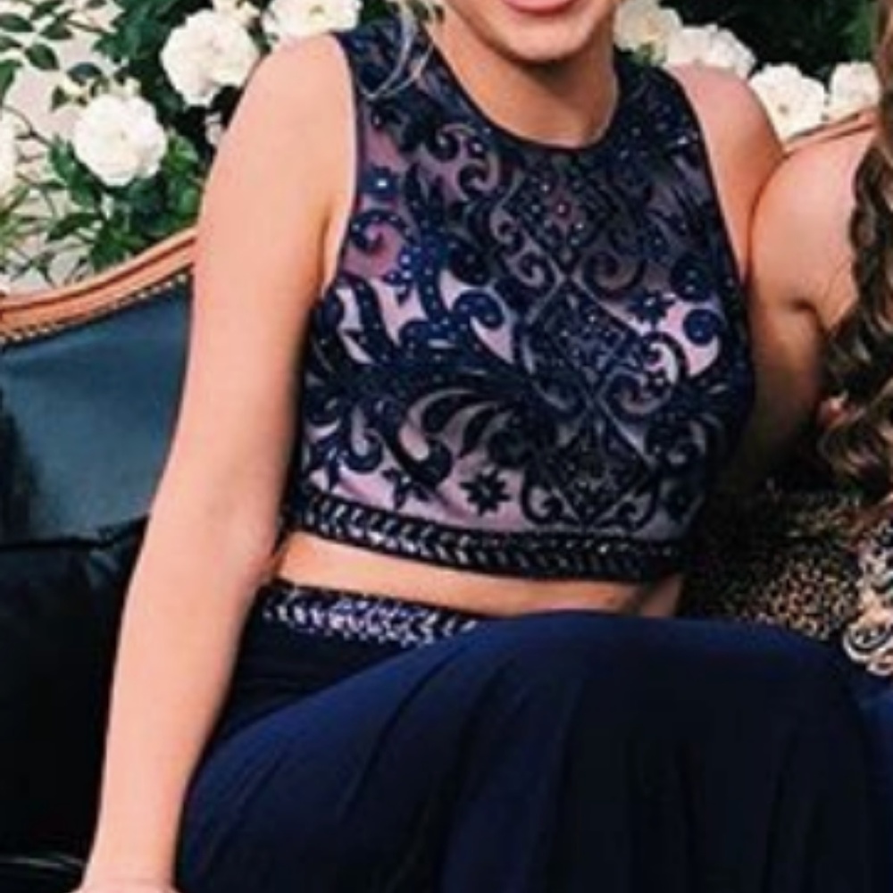 David's Bridal Navy 2-piece Prom Dress Size 6